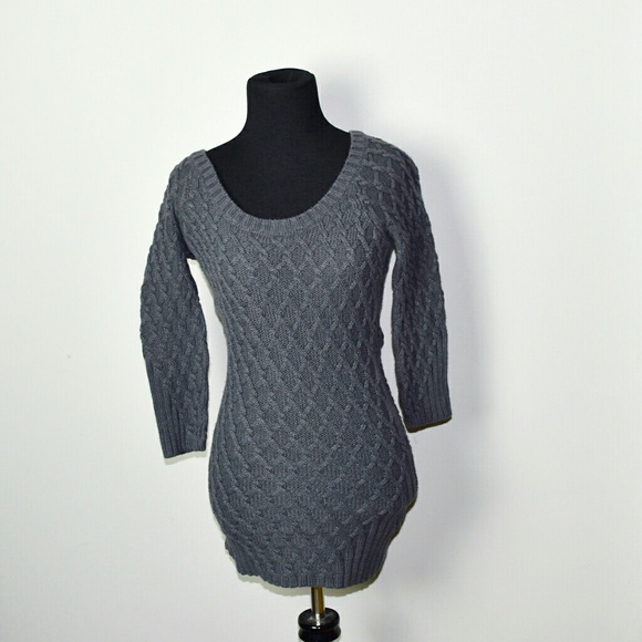 American Eagle Outfitters Tops - American Eagle Grey Light Knit Shirt